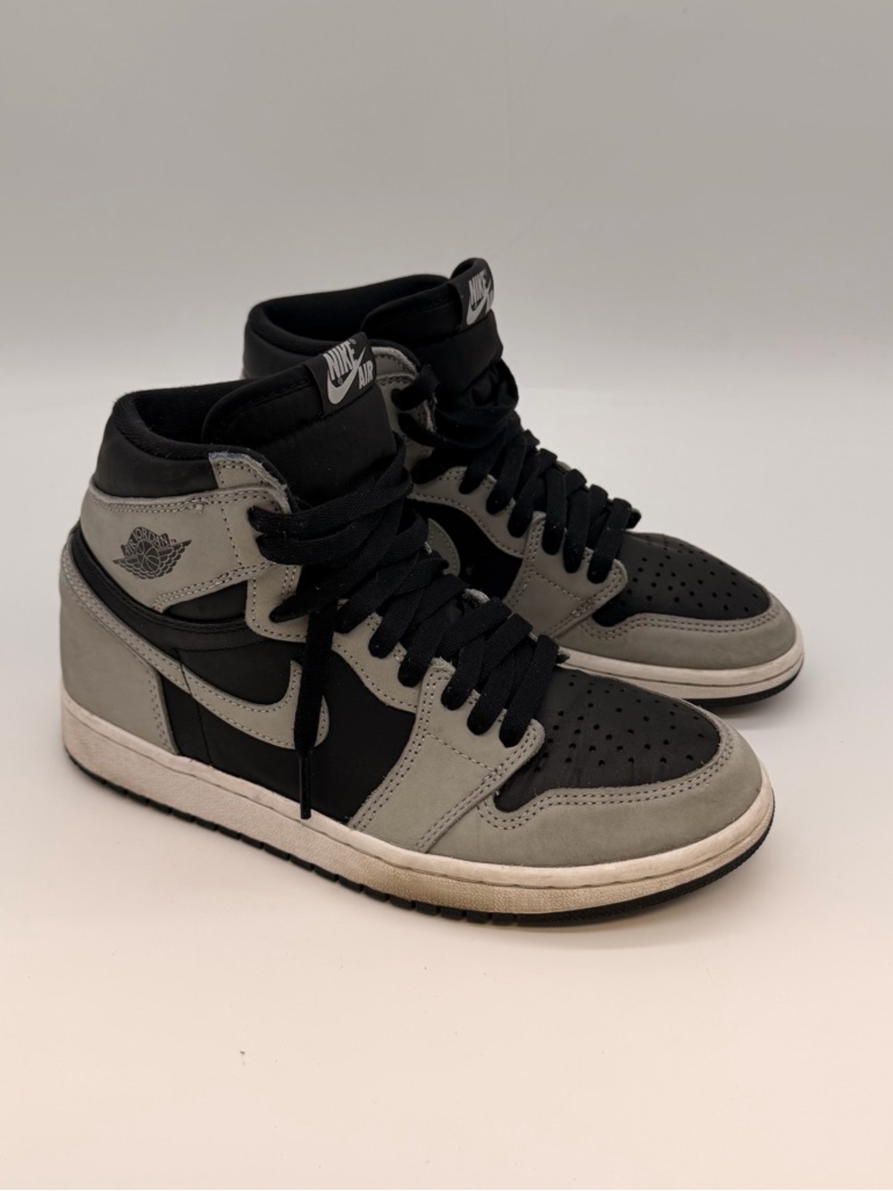 Nike Air Jordan 1 Mid Shadow Grey Black 555088-035 Men 6 /Womens 7.5 Shoes